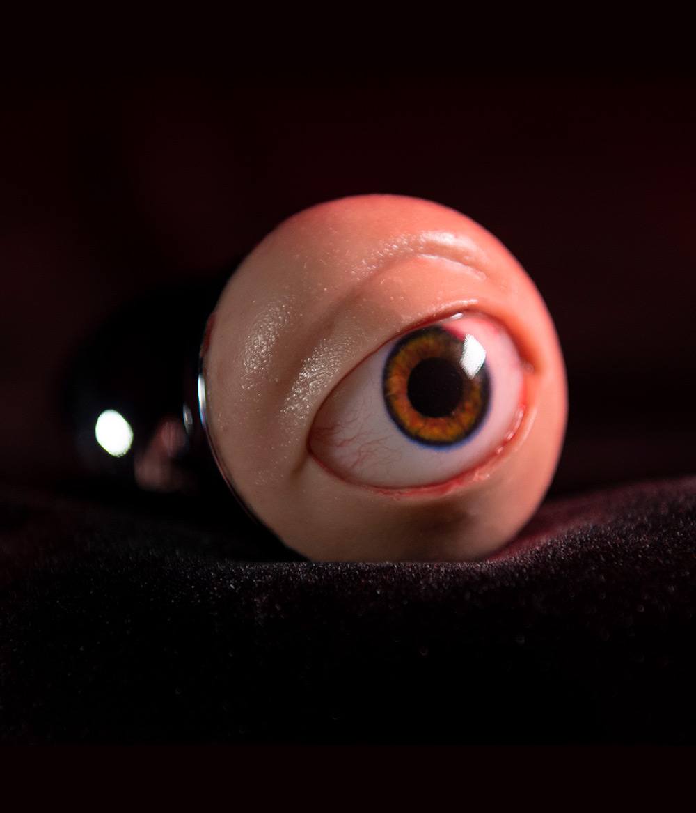 brown-eye-butt-plug